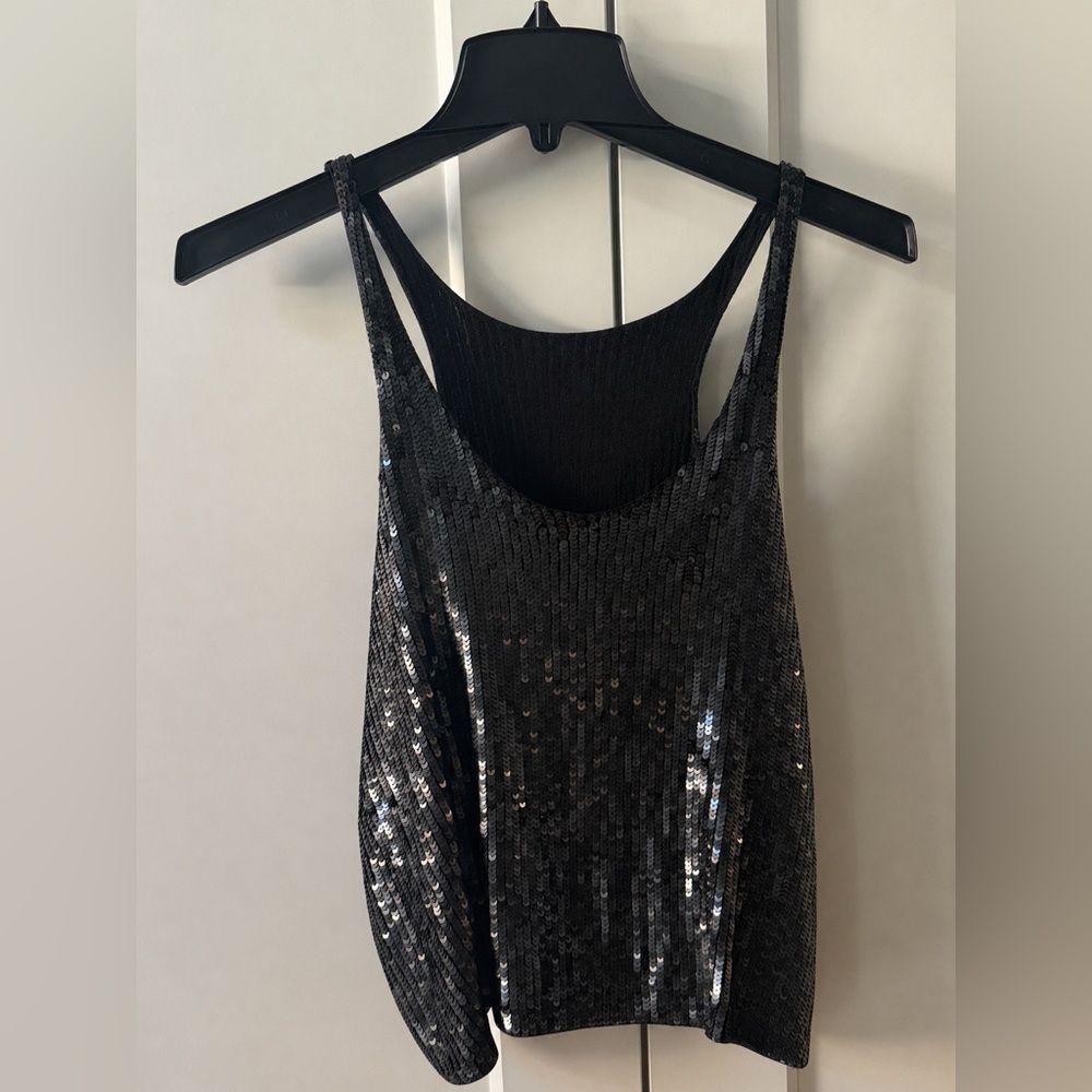 Black sequin top size XS-S